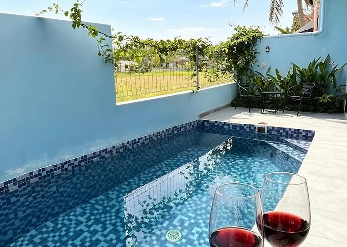 Dparis Villa *